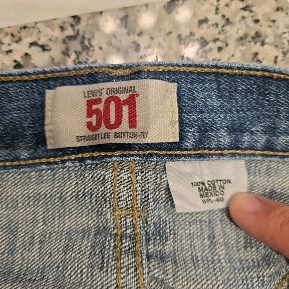 Levis 501‎ Jeans Mens 36x34 Mid Rise Straight Leg Button Medium Wash Denim Blue